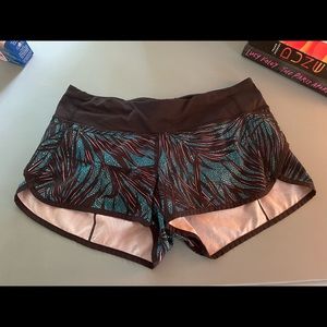 Speed Up Mid-Rise Lined Short 4" | Lululemon